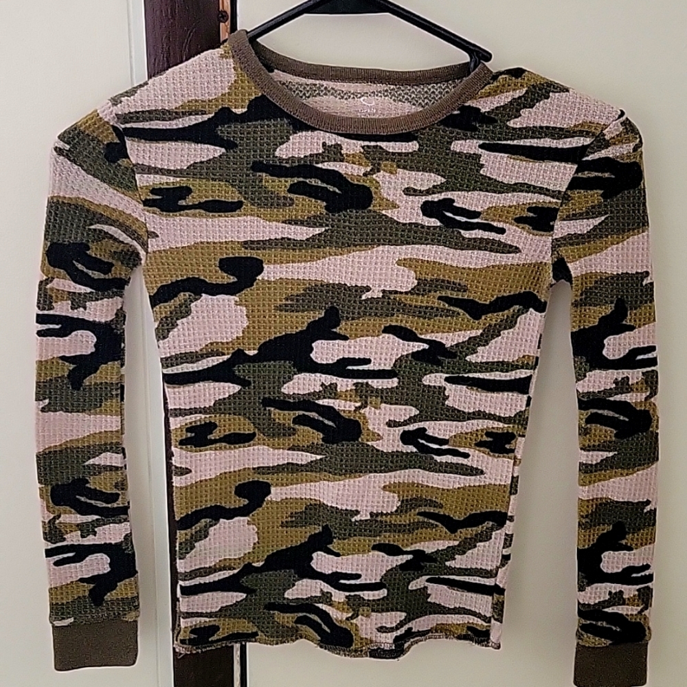 Camo long sleeved shirt